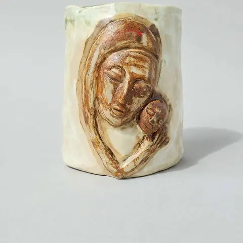 Mother and child relief vessel, second view